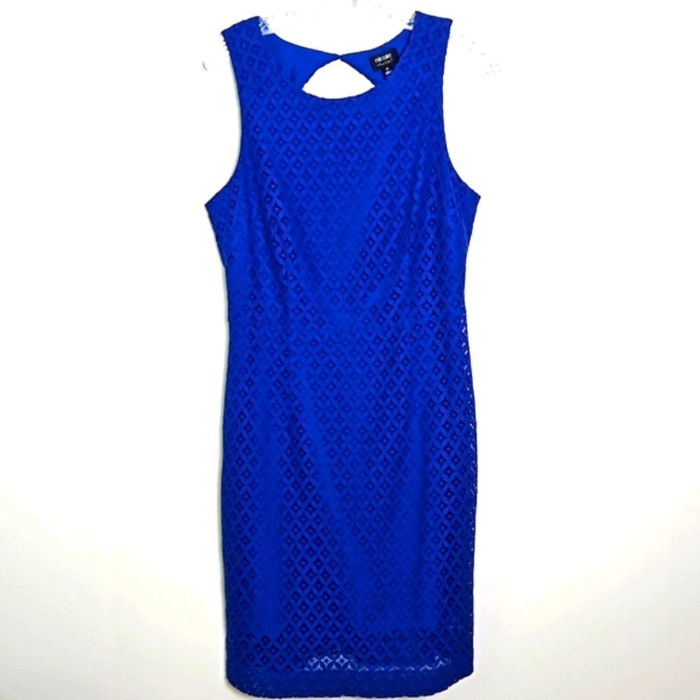NWT Nicole Miller Crochet Lace Sheath Dress Cobalt Blue Size 10